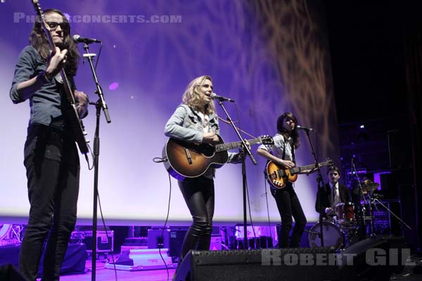 THEODORE PAUL ET GABRIEL - 2011-11-07 - PARIS - Olympia - 